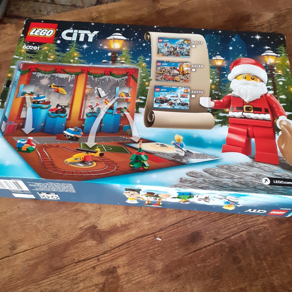 LEGO City Advent Calendar 60201, New 2018 Edition, 313 pcs - Picture 8 of 9